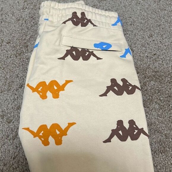 Kappa Size 6 Youth Sneek Man Multicolor Logo Joggers Sweatpants Beige Streetwear - Picture 3 of 12